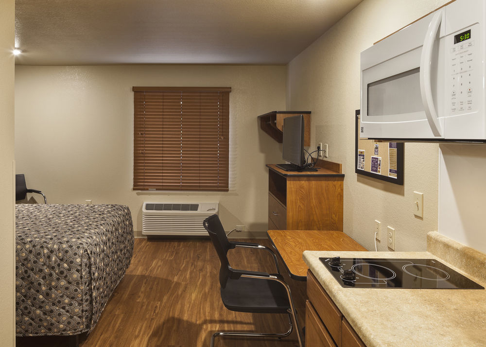 Extended Stay America Select Suites - Kansas City - South - I-49 Eksteriør billede